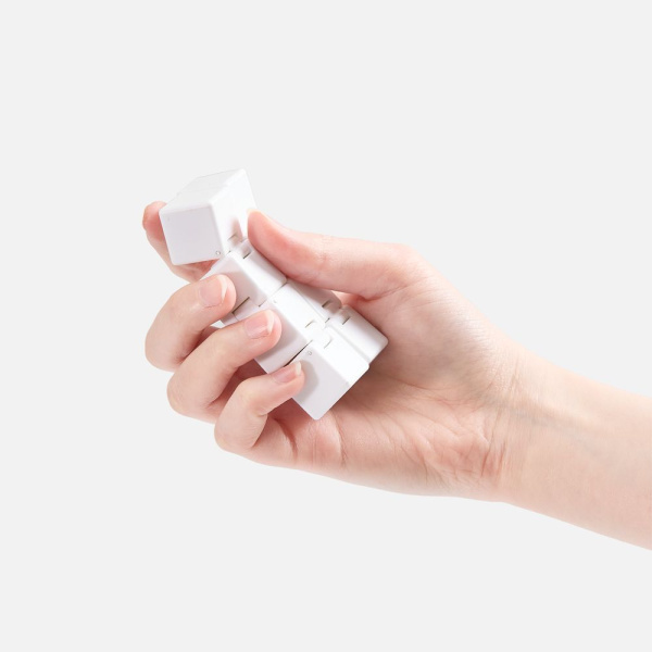 Антистресс CubeCade, белый