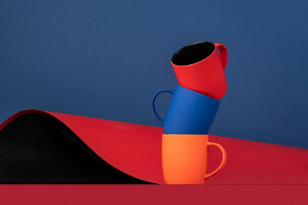 Кружка Surprise Touch Black c покрытием софт-тач, синяя